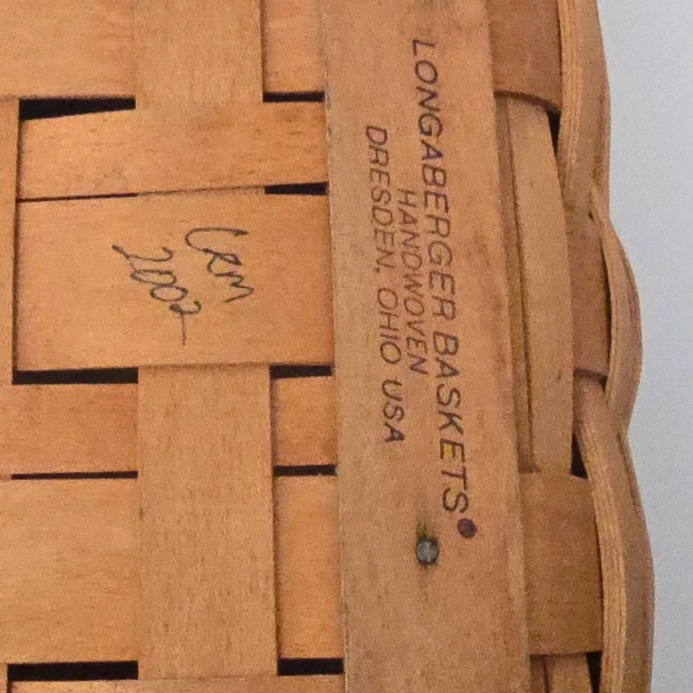 Longaberger 2002 Long Tissue Basket & Lid